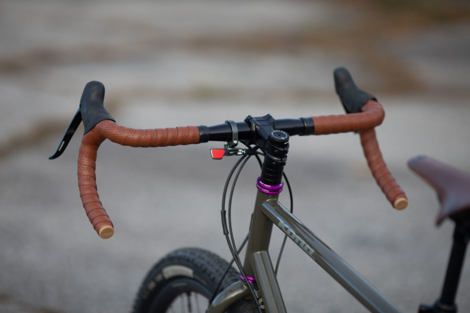 Crust Shaka Bar, ultra-wide gravel bars