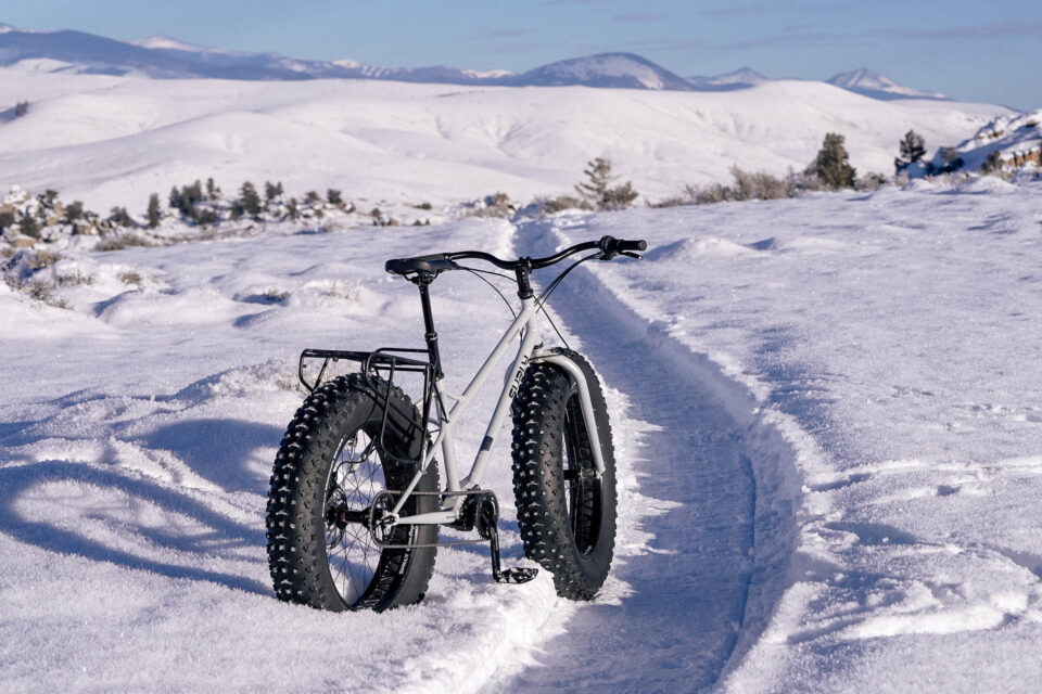 Snow-Biking on the Surly Moonlander: How do 6.2″ Tires Handle the White Stuff?